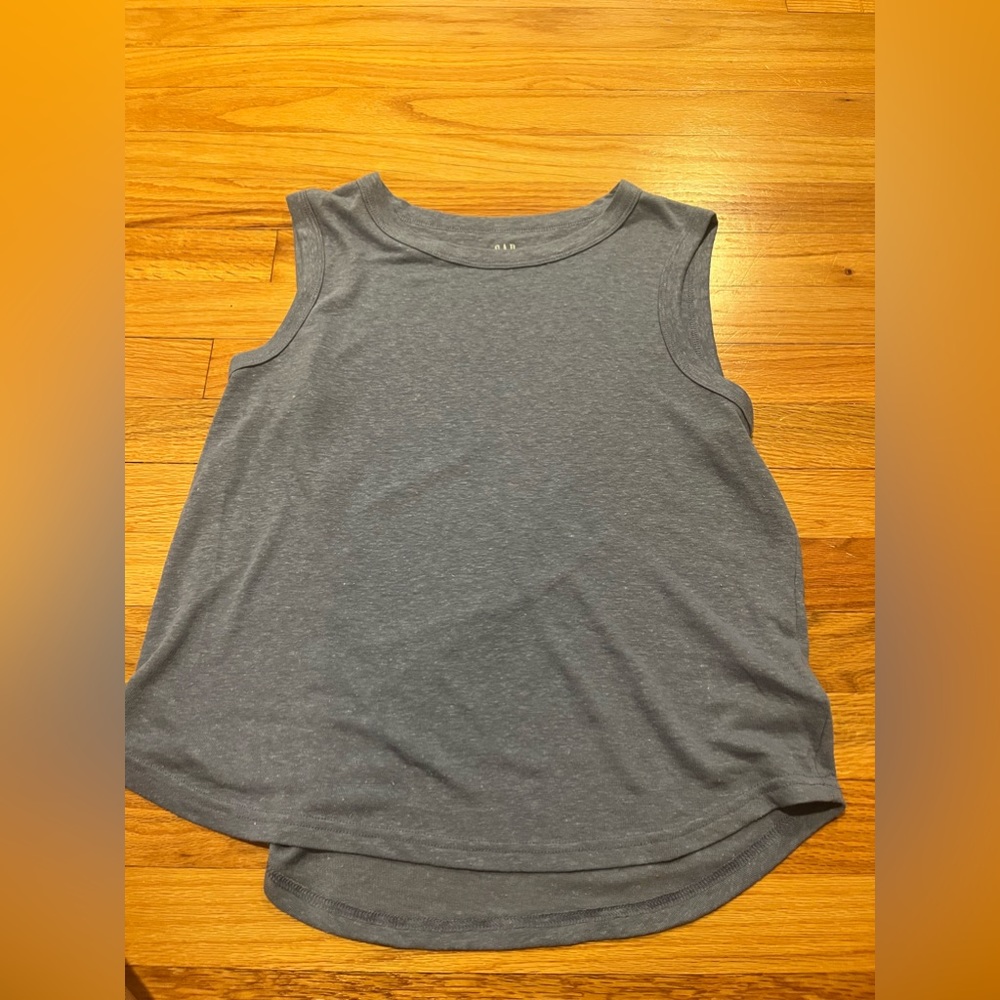 GAP TANK - Picture 2 of 2